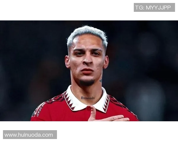 安东尼足球明星是谁 他的成就与风采引发广泛关注解析 安东尼足球明星是谁 他的成就与风采引发广泛关注解析