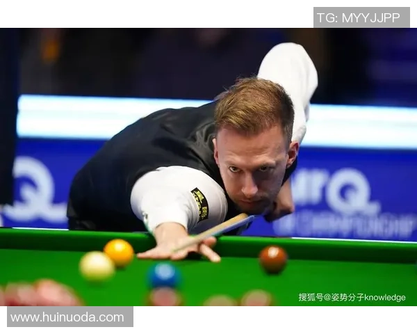 斯诺克球星转行踢足球挑战极限 展现多才多艺的运动天赋 斯诺克球星转行踢足球挑战极限 展现多才多艺的运动天赋